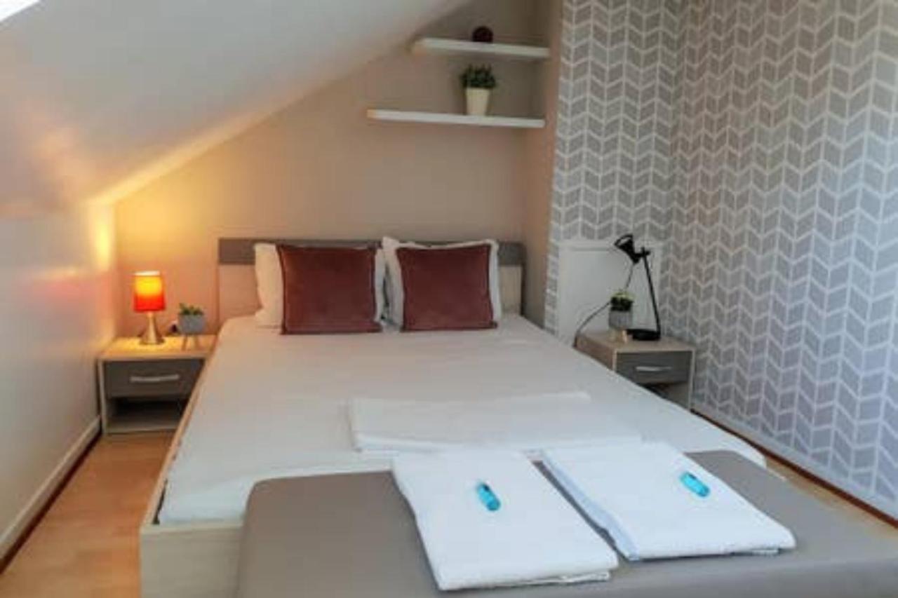 אנסי Le Duplex - Hyper Centre - Gare - Wifi - Netflix - Disney + מראה חיצוני תמונה
